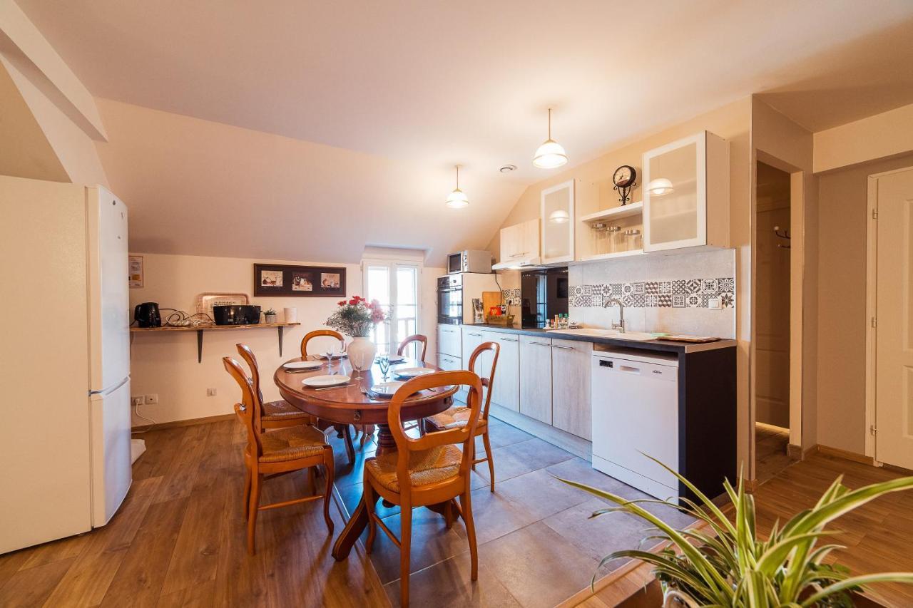 Maison Calme 14 Personnes, Piscine, Jardin Et Parking Buchères Exteriér fotografie